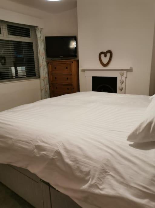 Grace Cottage, Filey Town Centre, Close To Beach エクステリア 写真